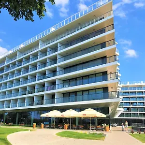 6 Pietro Seaside Apartment